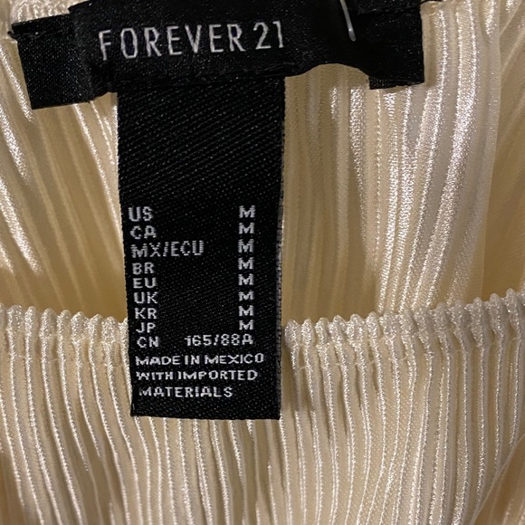 Forever 21 Cream Puff Sleeve Blouse - Picture 2 of 8
